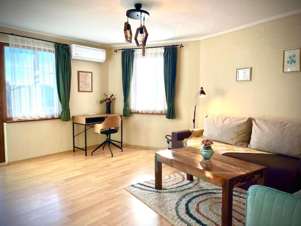 The Green Guest House Of Veliko Tarnovo-Amazing View, Top Location Extérieur photo